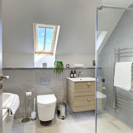 The Gate House Дом отдыха